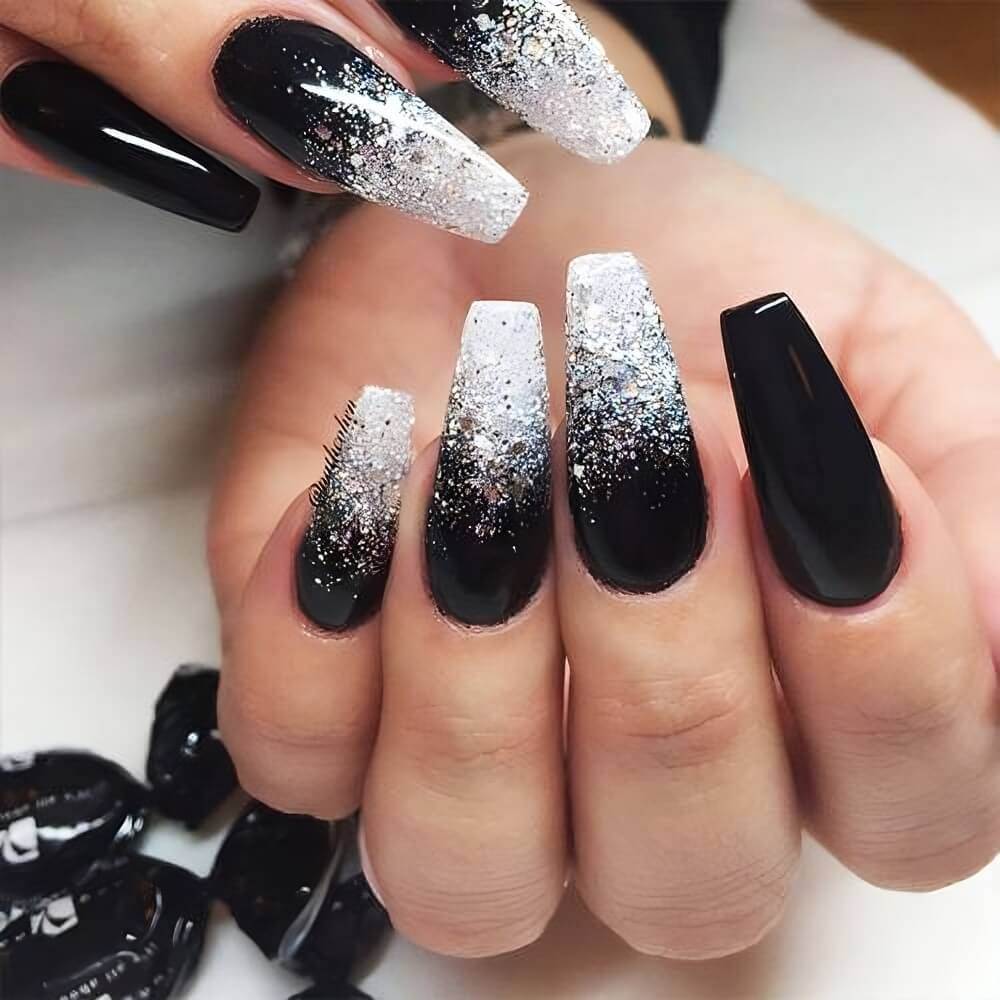 30 Classy Black Nail Designs To Glam You Up - 247
