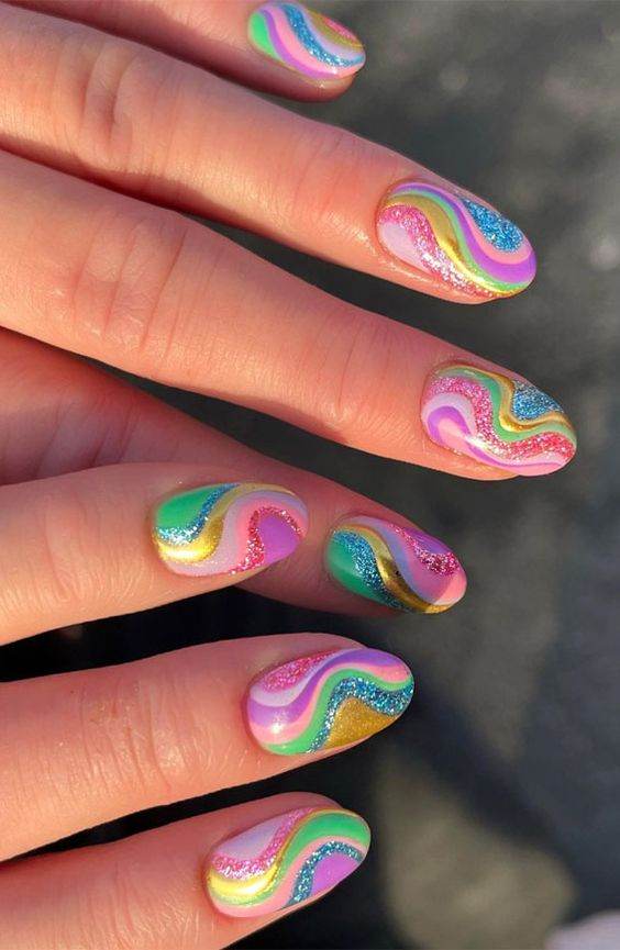 30 Fabulous Swirl Nail Designs So Easy To Copy - 235