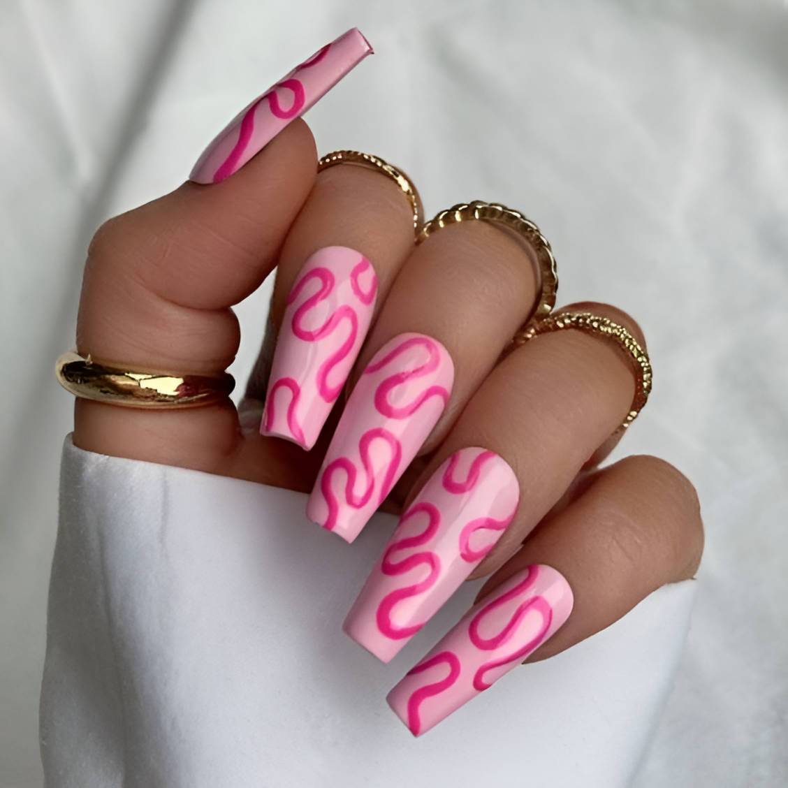 30 Fabulous Swirl Nail Designs So Easy To Copy - 199