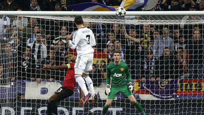 Ronaldo continues to 'freeze in the air', breaking the world record by more than 5cm - Photo 3.