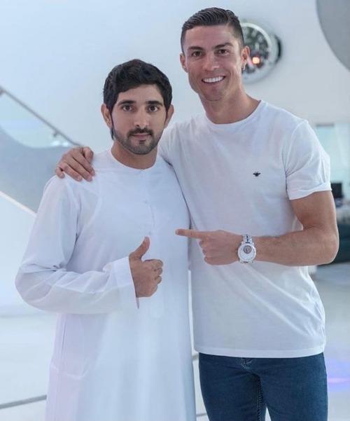 Cristiano Ronaldo just got the UAE's first 'gold card' residency visa | Esquire Middle East – The Region's Best Men's Magazine
