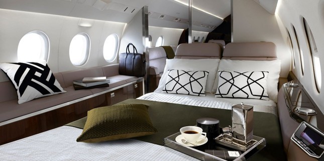 Take a look at the private jet of the new female billionaire - Taylor Swift - Photo 2.