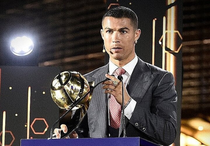 Ronaldo was honored after his tireless efforts in 2023.