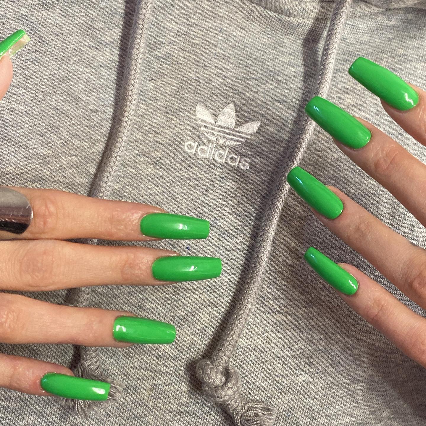 Green nails are a great way to show off your personality. You might find yourself getting compliments on your green nails when you least expect it!