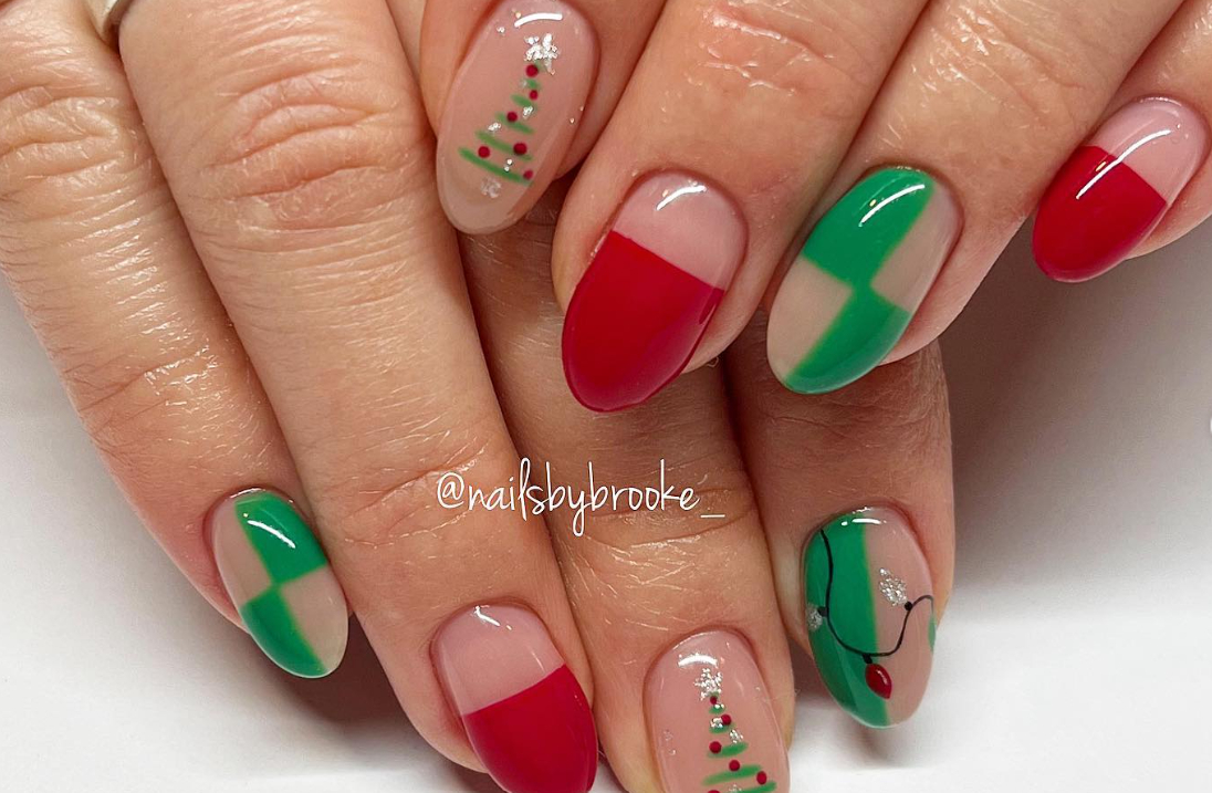 christmas checkered nails