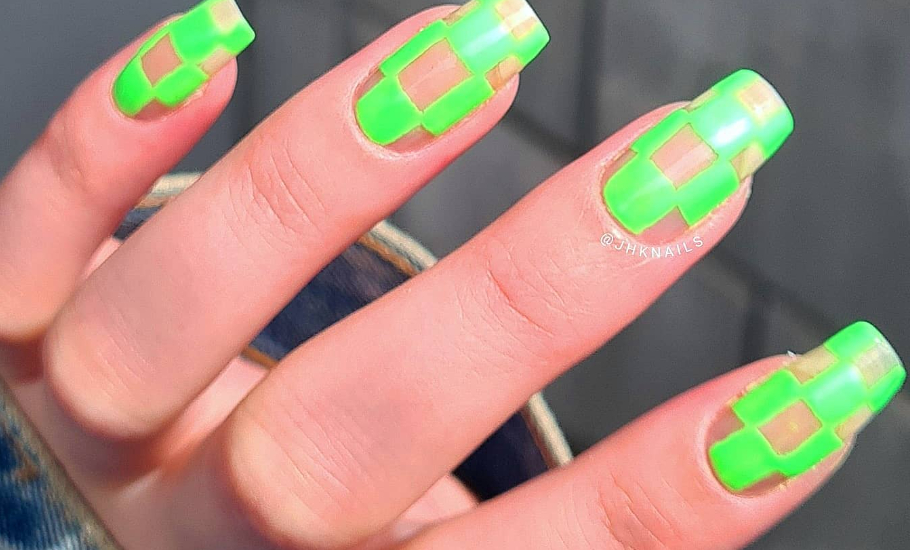 lime green checkered nails