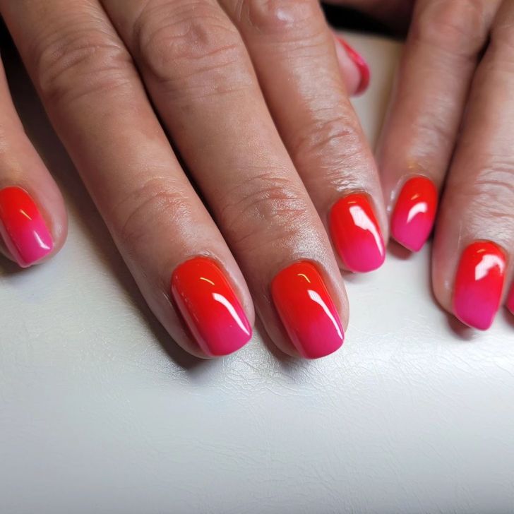 simple short Valentines Day nails with ombre red and pink designs