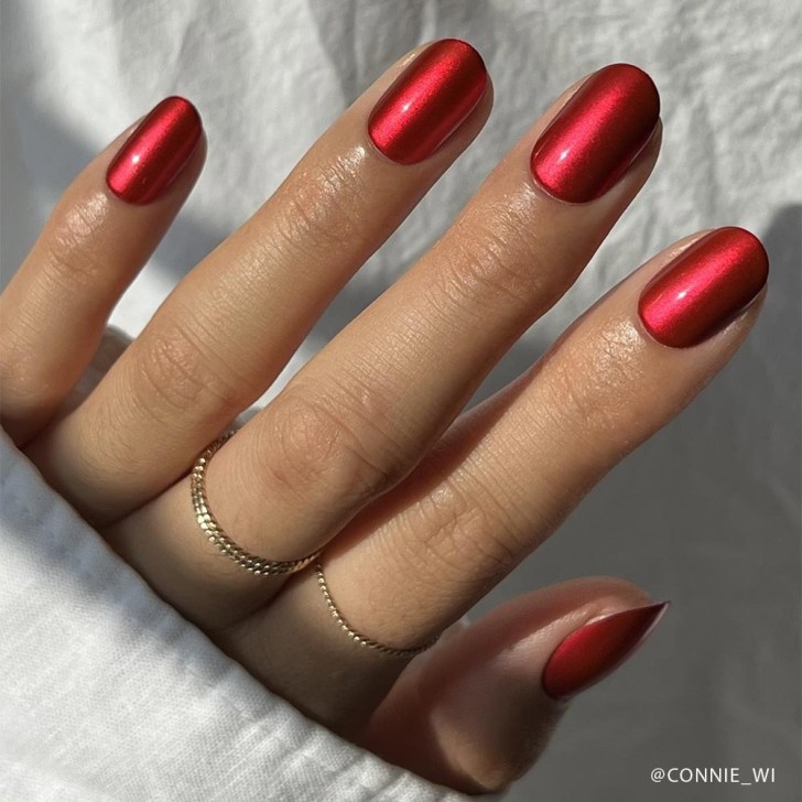 simple short glazed red Valentines Day nail ideas