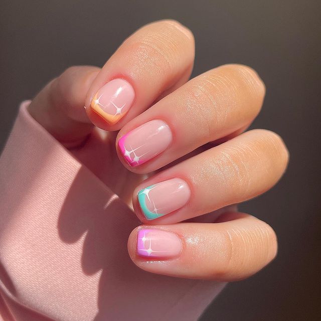 cute nails, cue nails acrylic, cute nails for summer, cute nail designs, cute nail ideas, cute nail art, star nails, star nail ideas, French tip nails, French tip nails with designs