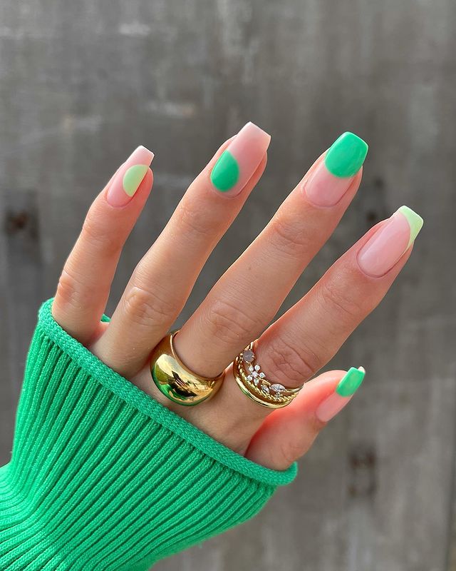 cute nails, cue nails acrylic, cute nails for summer, cute nail designs, cute nail ideas, cute nail art, green nails, green nail designs, green nail ideas, abstract nails