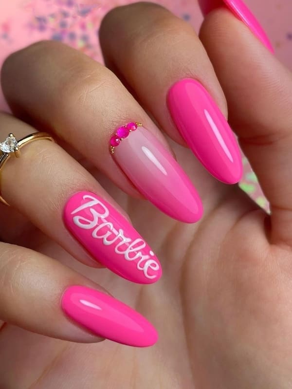 Barbie pink nails: Barbie logo