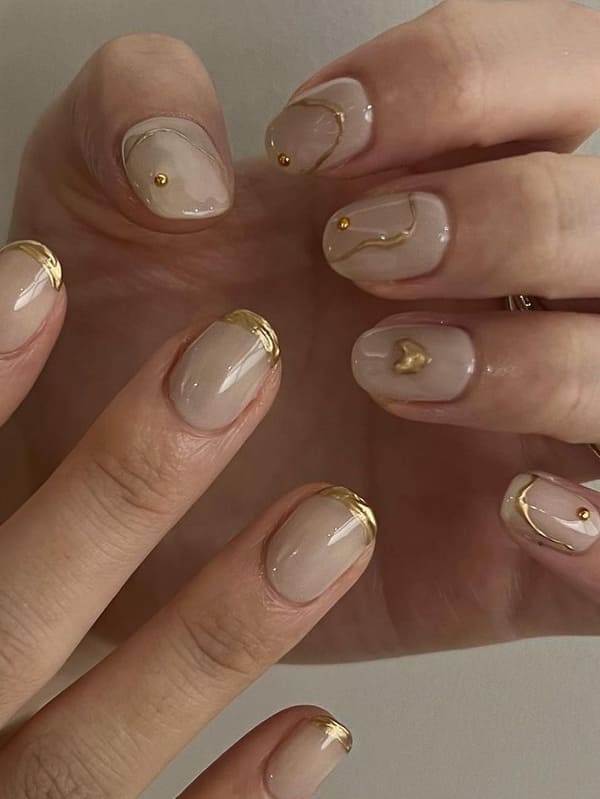 3d gold chrome design