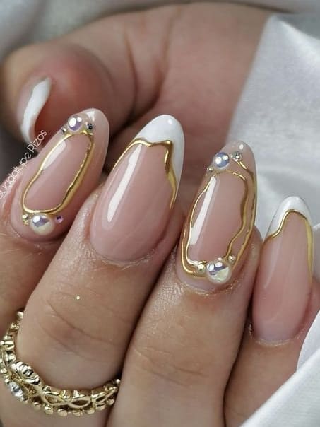 3d gold chrome design