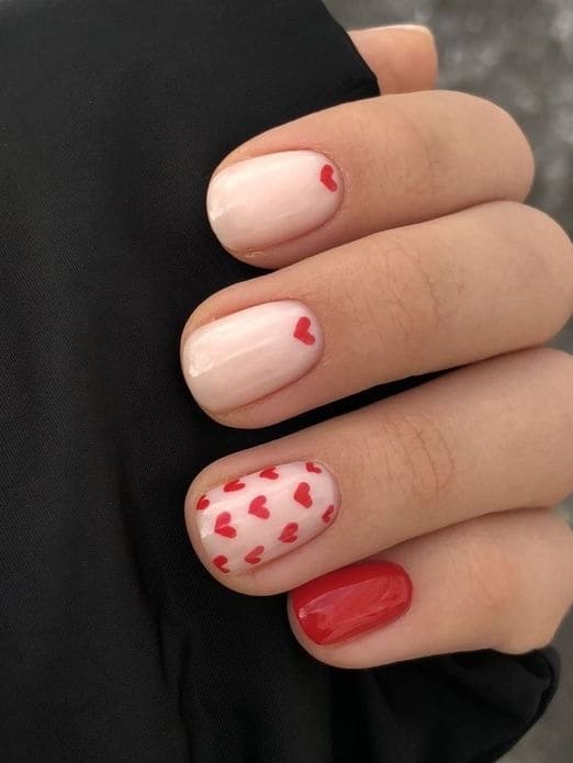 cute heart nails: red accent