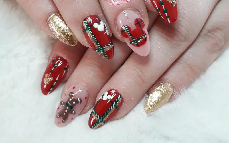 Bộ nail Mickey cho mùa Giáng sinh