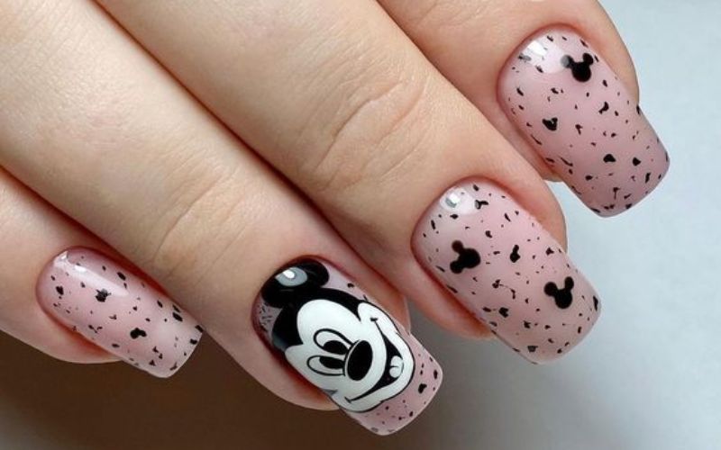 Bộ nail có giá bao nhiêu tùy thuộc vào độ phức tạp khi thực hiện