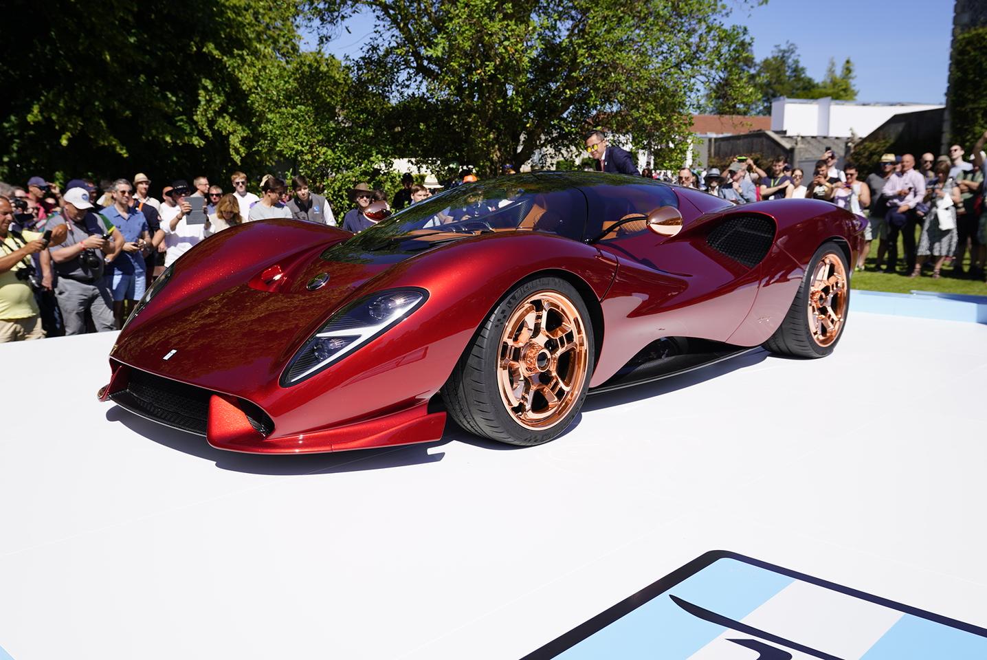 Extraordinary curves of the De Tomaso P72 stun the Goodwood crowd