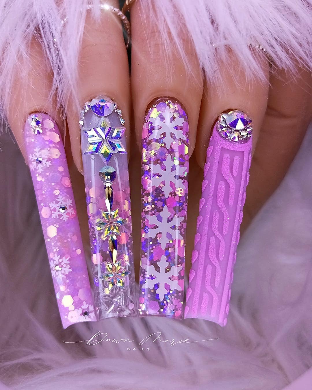 18 Best Pink Nails You'll Ever Be Obsessed With