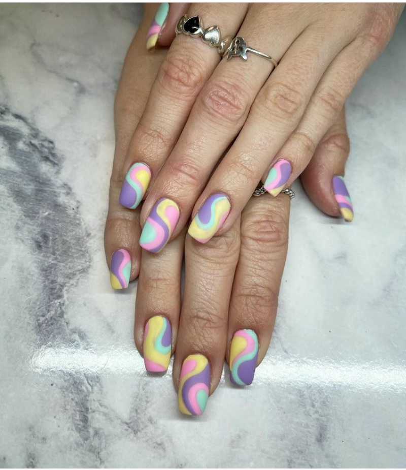 rainbow nail designs