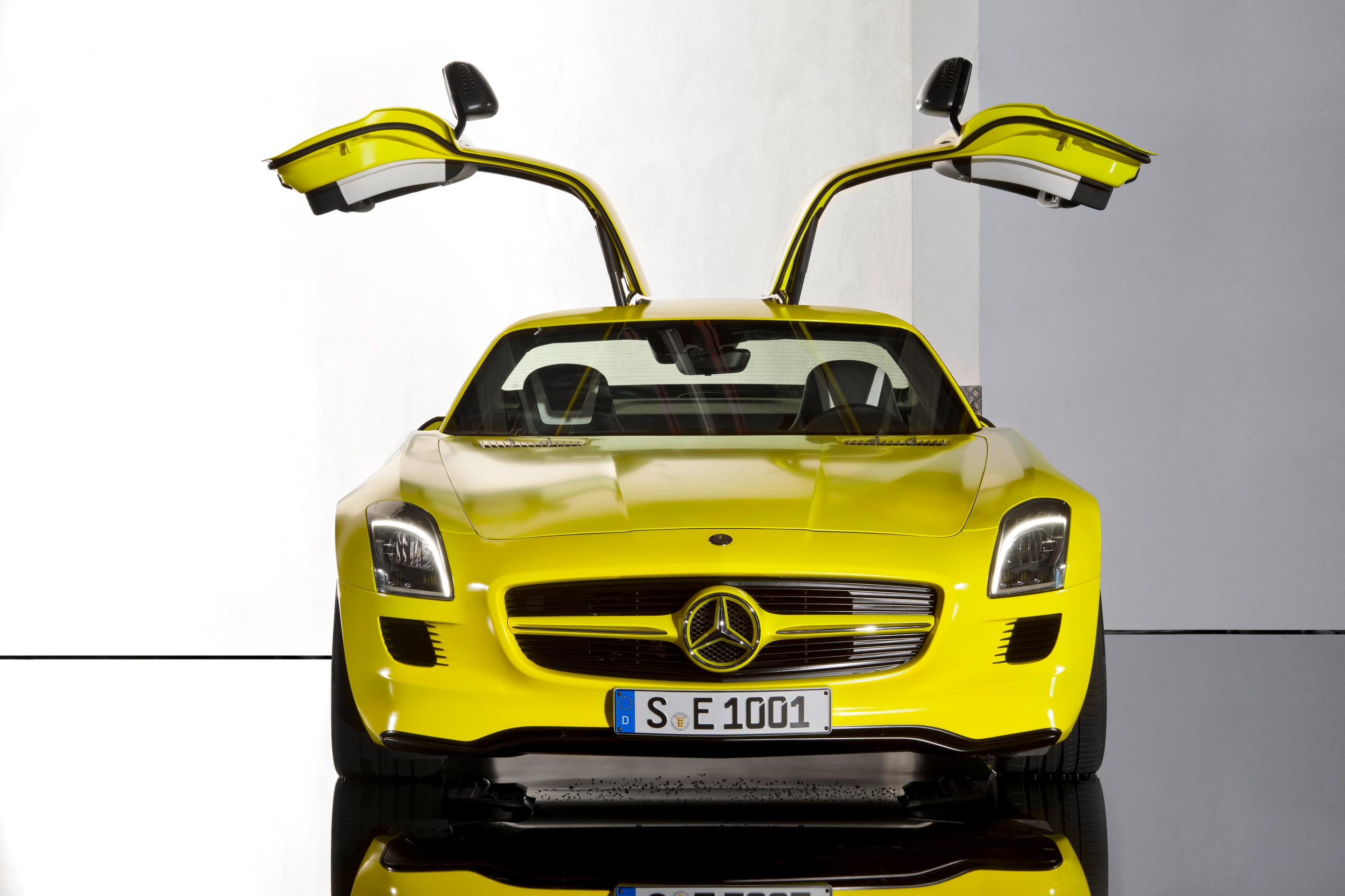 The gullwinged Mercedes-Benz SLS AMG E-CELL