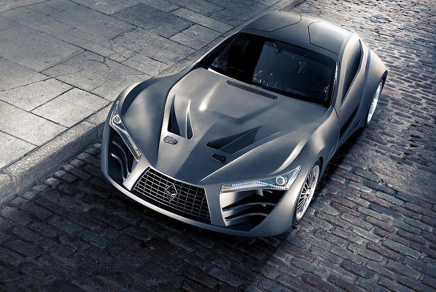 The Felino cB7 bonnet view