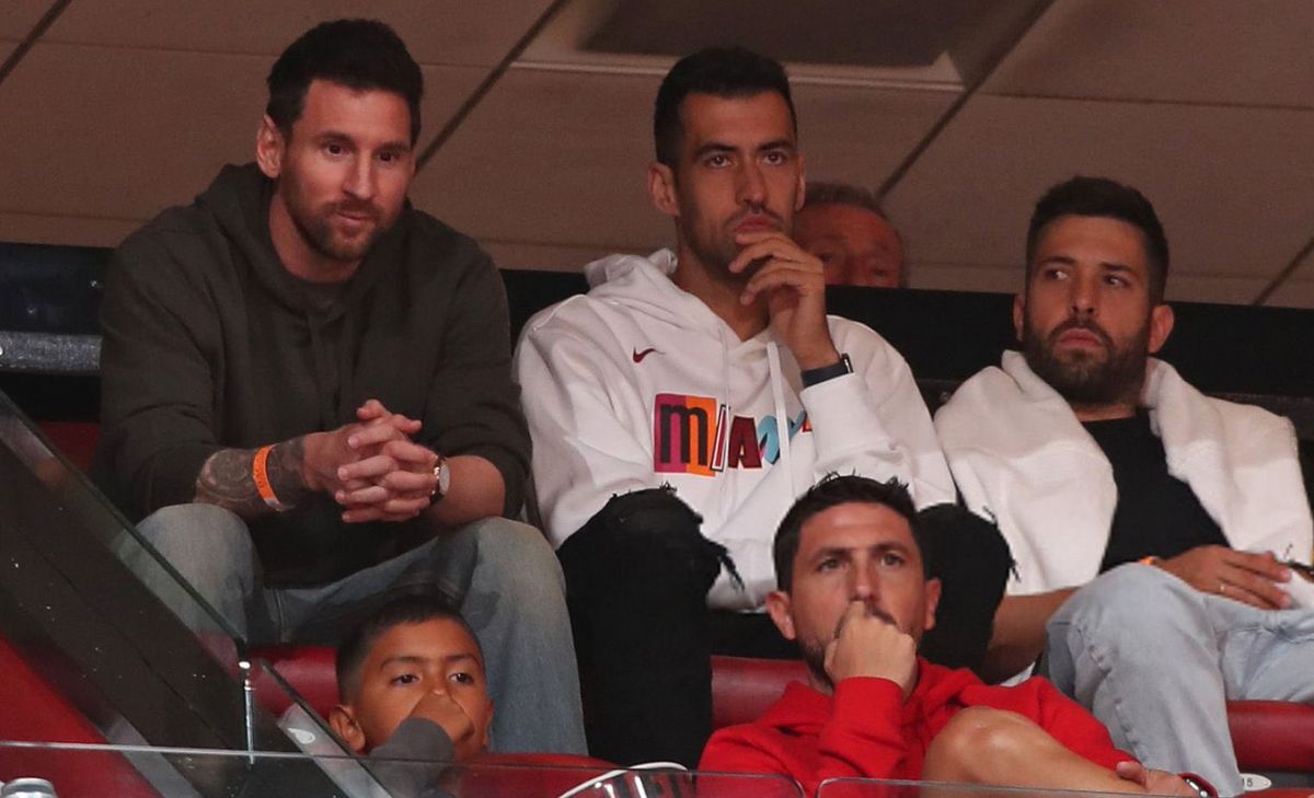 Messi fue a ver los playoffs de la NBA y hay tres clasificados a  semifinales de